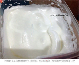 戚风蛋糕的做法步骤：8