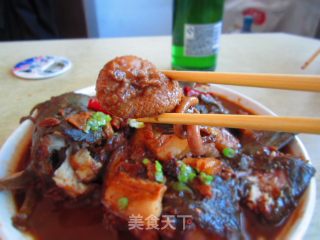 酱炖鲶鱼的做法步骤：9