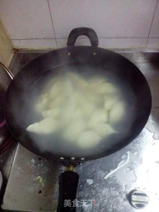 家常饺子---白菜猪肉馅饺子的做法步骤：11