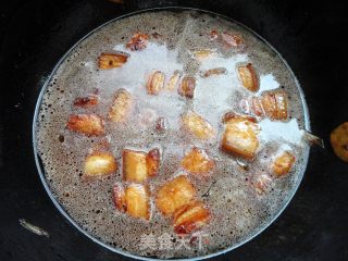 秘制红烧肉的做法步骤：7