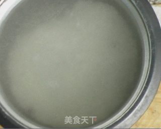 山楂糯米粥的做法步骤：2