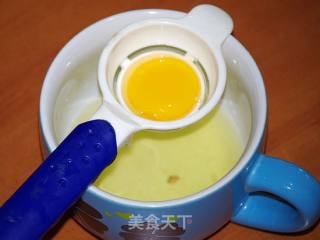 蛋黄椰蓉酥的做法步骤：1