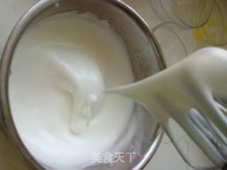 戚风蛋糕的做法步骤：7