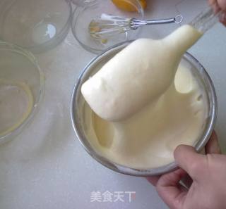 戚风蛋糕的做法步骤：10