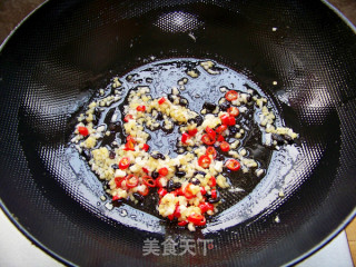心蓝手制私房菜【小炒荷包蛋】——荷包蛋的华丽丽转身的做法步骤：5