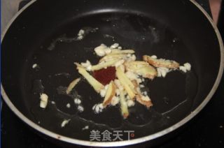 无可挑剔--秘制烤鸡的做法步骤：2