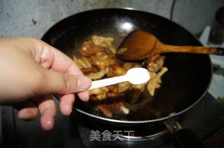 油豆腐卤鸡腿的做法步骤：4
