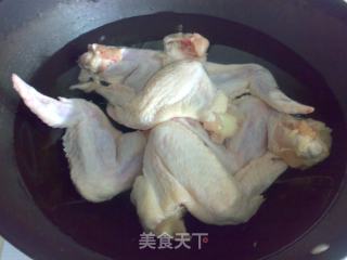 秘制红烧鸡翅的做法步骤：3