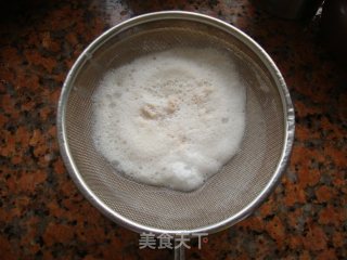 润肺养颜甜品--蛋白杏仁露的做法步骤：6