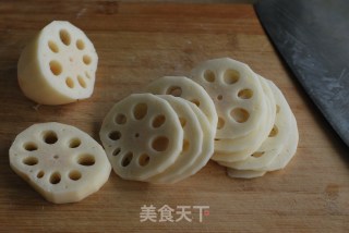 【莲藕木耳炒肉片】的做法步骤：3