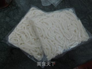 日式海鲜乌冬面的做法步骤：3