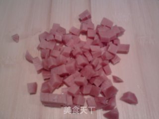 火腿蔬菜粥的做法步骤：1