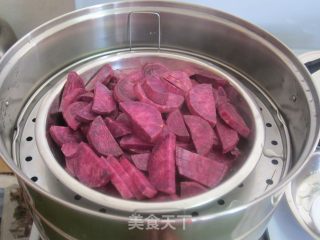 花生馅滴《紫薯芝麻球】的做法步骤：6