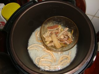 干豇豆米粉蒸肉的做法步骤：6