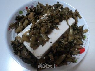 手工咸菜蒸豆腐的做法步骤：3