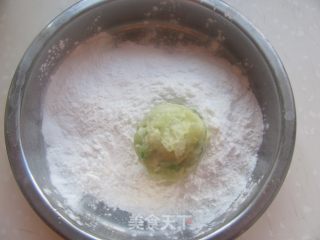 简单的美味---香炸萝卜丸(萝卜丸子的详细制作过程)的做法步骤：8