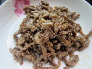 香菜牛肉丝的做法步骤：7