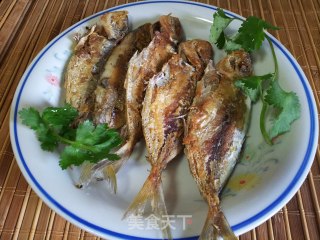 香煎海鱼仔的做法步骤：5
