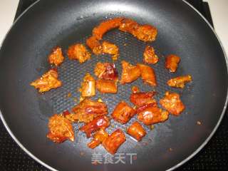 酥辣椒炒花菜的做法步骤：7