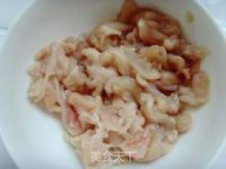 黄花菜炒鸡肉的做法步骤：5