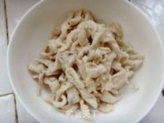 黄花菜炒鸡肉的做法步骤：7