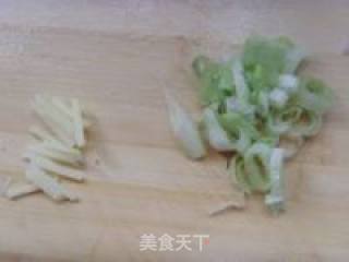 黄花菜炒鸡肉的做法步骤：8