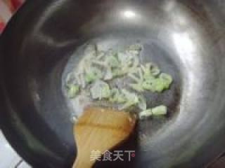黄花菜炒鸡肉的做法步骤：9