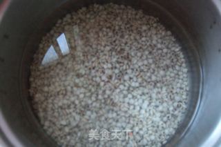 南瓜薏米粥的做法步骤：2