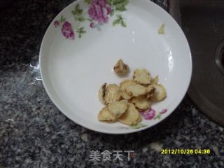 补血汤----当归瘦肉汤的做法步骤：3
