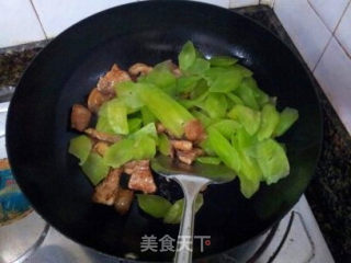 莴笋肉片的做法步骤：8