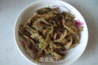 榨菜豆干炒肉丝的做法步骤：3