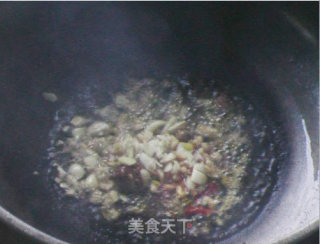芹菜炒鹅肠的做法步骤：9