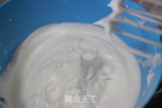 巧克力豆戚风蛋糕的做法步骤：4