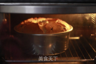 巧克力豆戚风蛋糕的做法步骤：8