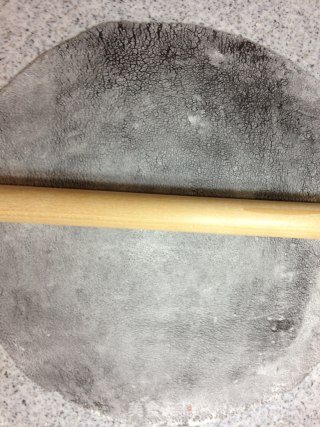 手擀意式黑珍珠面（一）黑珍珠城堡里的玫瑰花圃【传统的意式面】新鲜尝的做法步骤：26