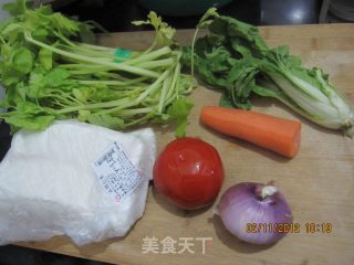 炒白粿的做法步骤：1