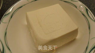 金沙玉米豆腐的做法步骤：1