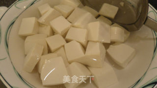 金沙玉米豆腐的做法步骤：4