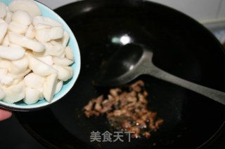 【饭遭殃】小炒马蹄的做法步骤：5