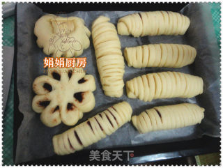第一次做的面包------红豆沙面包~的做法步骤：7