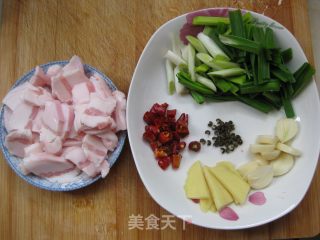 干锅娃娃菜的做法步骤：2