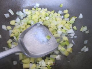 洋葱土豆焖饭的做法步骤：4