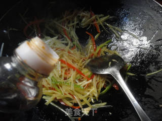 双椒土豆丝的做法步骤：8