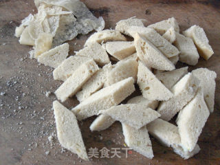 《炸鲜奶馒头》的做法步骤：2