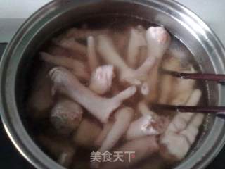 泡椒凤爪的做法步骤：4