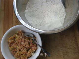 千层肉饼的做法步骤：1