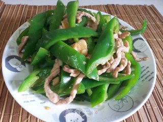 肉丝炒辣椒的做法步骤：7