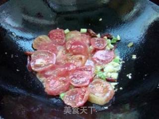 无肉也欢从小爱吃——西红柿烧豆腐的做法步骤：5