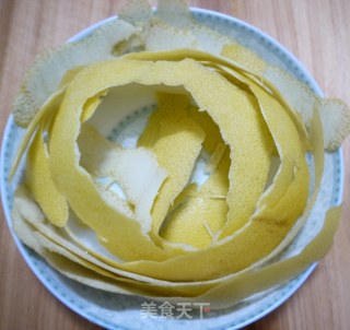 冬日养颜好茶～蜜蜂柚子茶的做法步骤：2