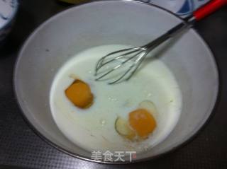 芒果班戟的做法步骤：2